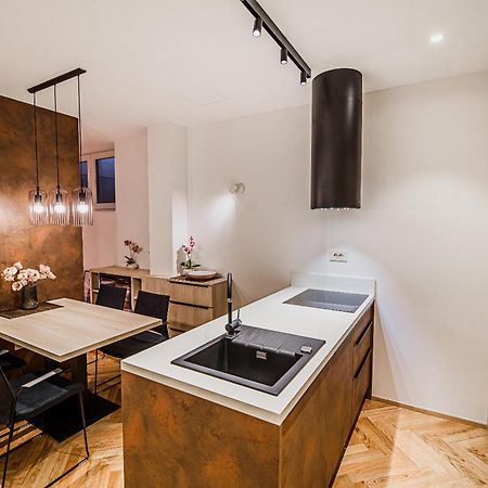 Apartments Slavec With Free Onsite Parking Краньска Гора Экстерьер фото